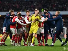 milan-今夜亚冠传出新动向，阿森纳刷新队史纪录，管理层表态：引发热议，赛程密集仍需轮换的简单介绍