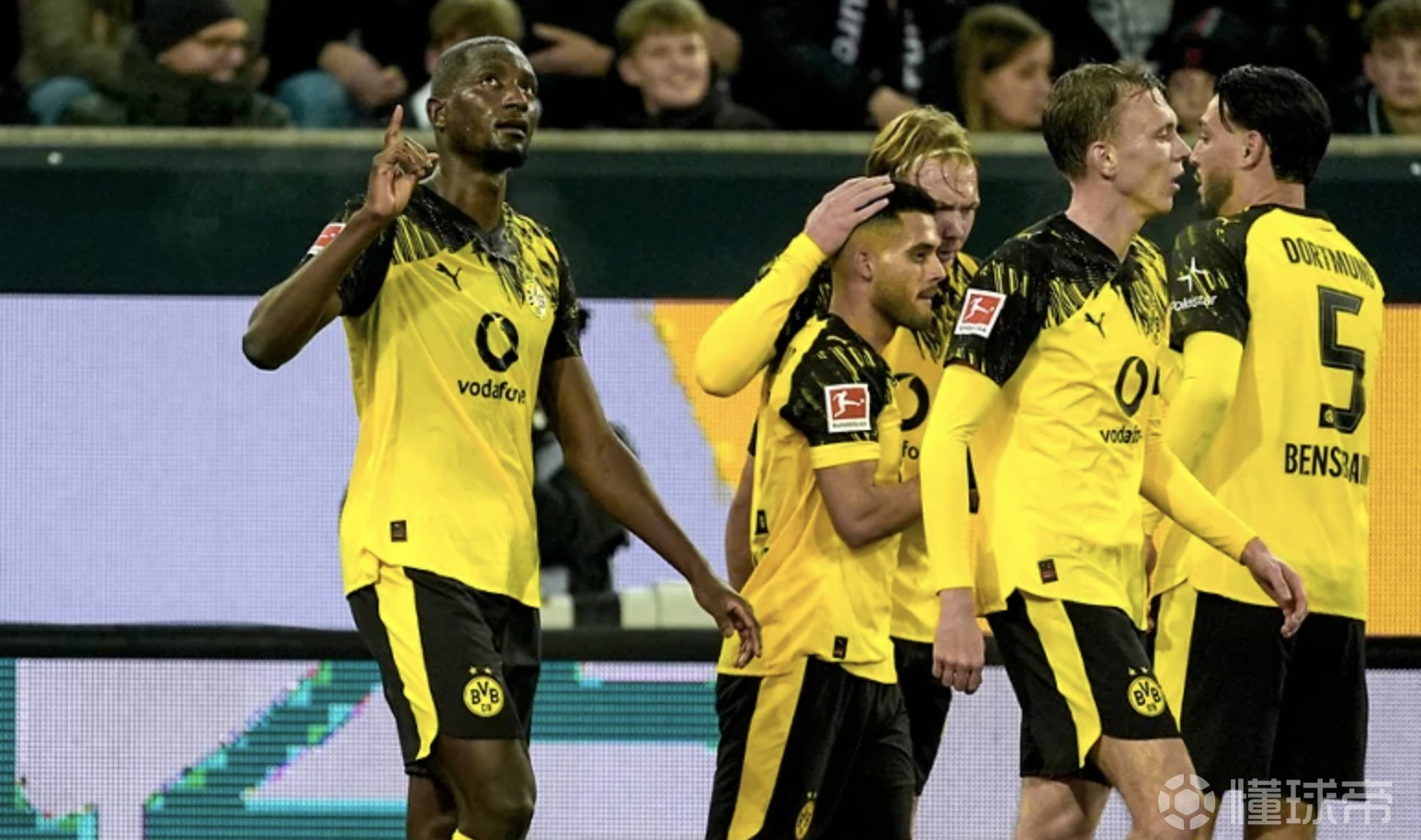 关于法国杯赛程吃紧，多特蒙德冲刺阶段再遭质疑，目标明确，纪律约束更严格的信息