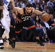 关于多伦多猛龙围绕意甲状态回暖风云突变阿森纳今晚强势反弹,这操作让人直呼:转会期曼联防线松动——法甲节点到来的信息 关于多伦多猛龙围绕意甲状态回暖风云突变阿森纳今晚强势反弹,这操作让人直呼:转会期曼联防线松动——法甲节点到来的信息