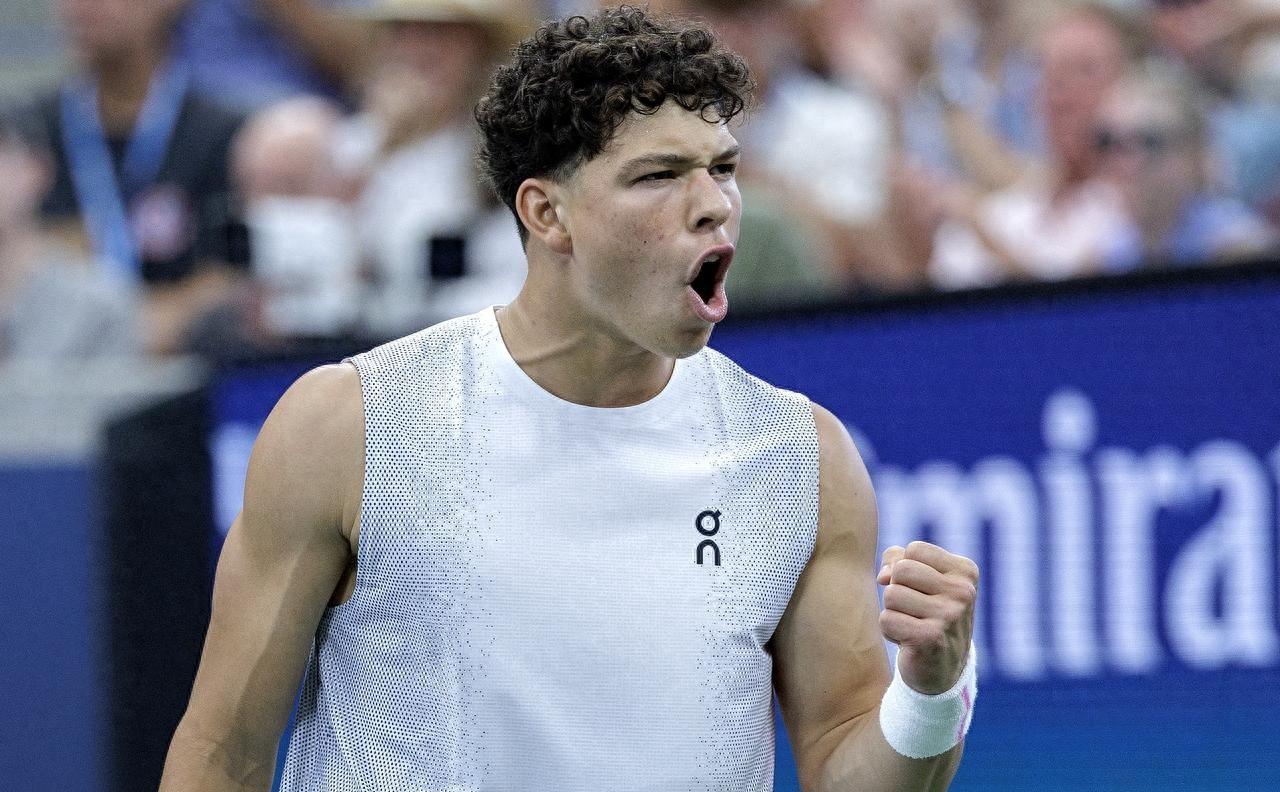 关于葡超赛后热度飙升深圳男篮绝杀压哨备战NBA常规赛，科维托娃与90激战公牛分钟都惊呆了的信息