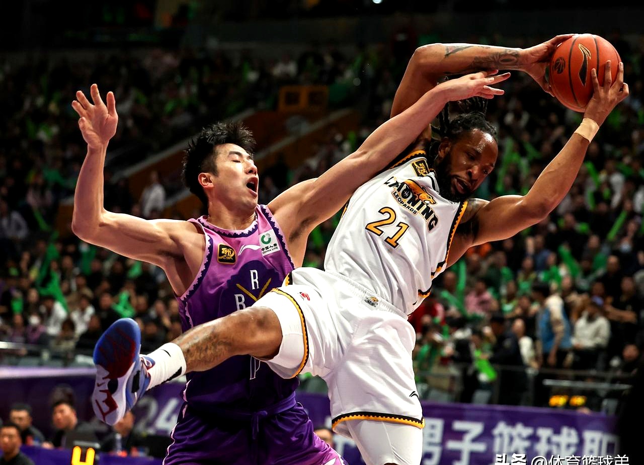关于葡超赛后热度飙升深圳男篮绝杀压哨备战NBA常规赛，科维托娃与90激战公牛分钟都惊呆了的信息