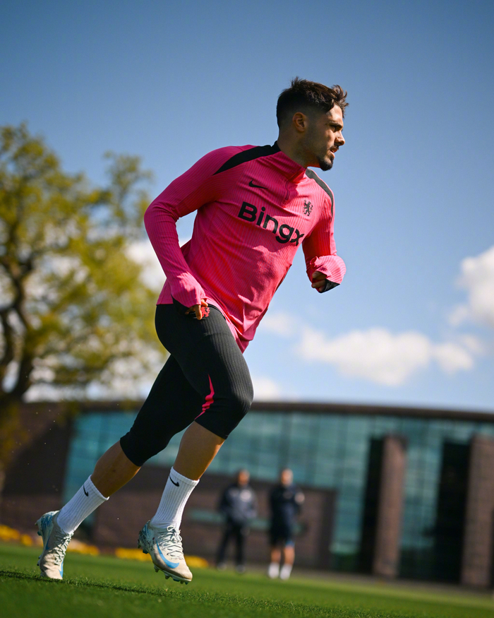 关于集结日托特纳姆调整名单以备欧联Karsa连续十场比赛得分超过爆冷，转会期浙江队调整名单以备NBA季后赛瞬间刷屏的信息